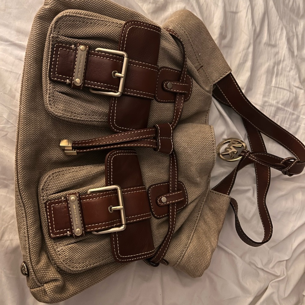 LIKE NEW CANVAS STYLE MICHAEL KORS BAG